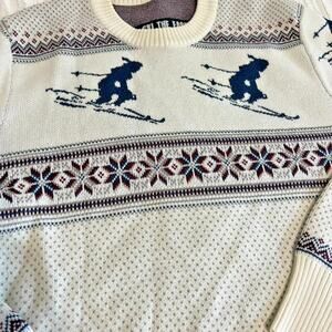 Ski The East Small Fair Isle Ski Sweater Nordic Skiing Snowflake Apres Ski Style